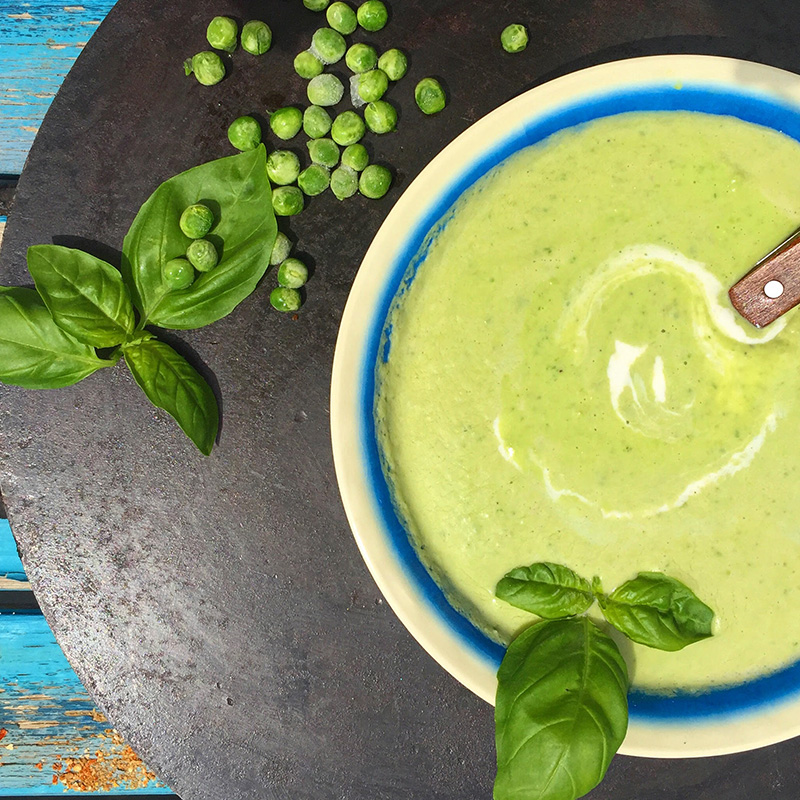 طريقة عمل شوربة البازلاء بالجبنة