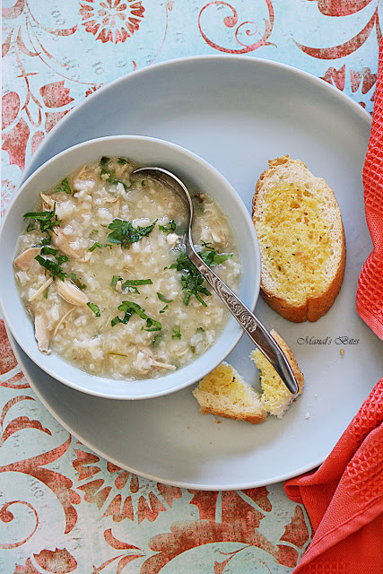 طريقة عمل شوربة الدجاج والأرز